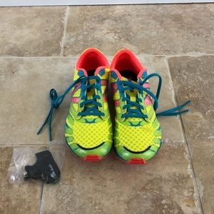 New Balance XC spikes - BRAND NEW